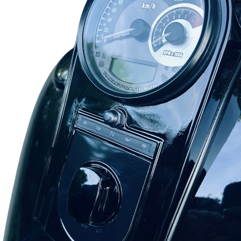 Hutmutter Dashboard für Harley Davidson