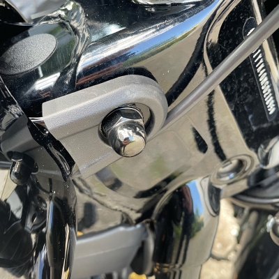 Tank Schrauben - pass. f. Sportster