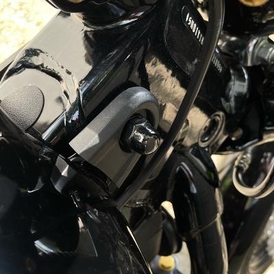 Tank Schrauben - pass. f. Softail & Dyna