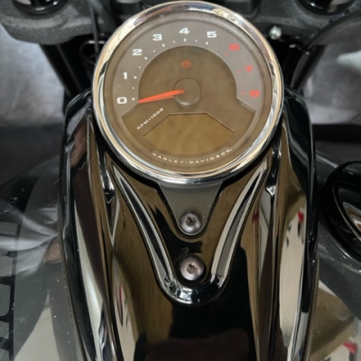 Schrauben Tacho Harley