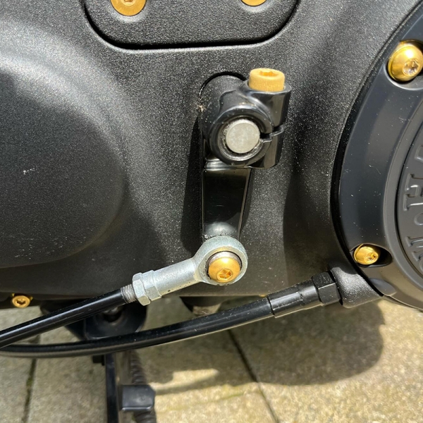 Schrauben Schaltstange | pass. f. Sportster