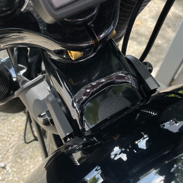 Tank Schrauben - pass. f. Softail & Dyna